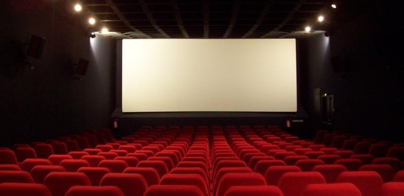 Cinema la multisala Uci riapre il 20 maggio insieme ad altre due in