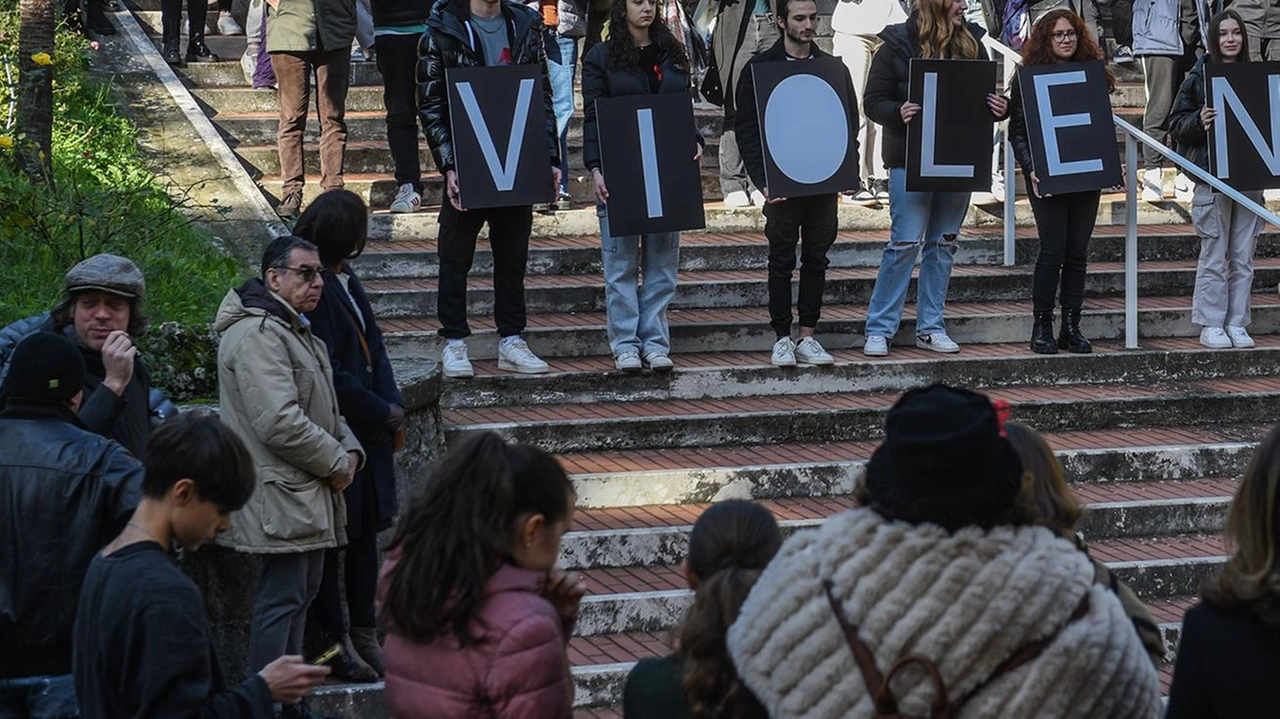 Dieci anni di violenze sulla moglie. Arrestato insospettabile narnese