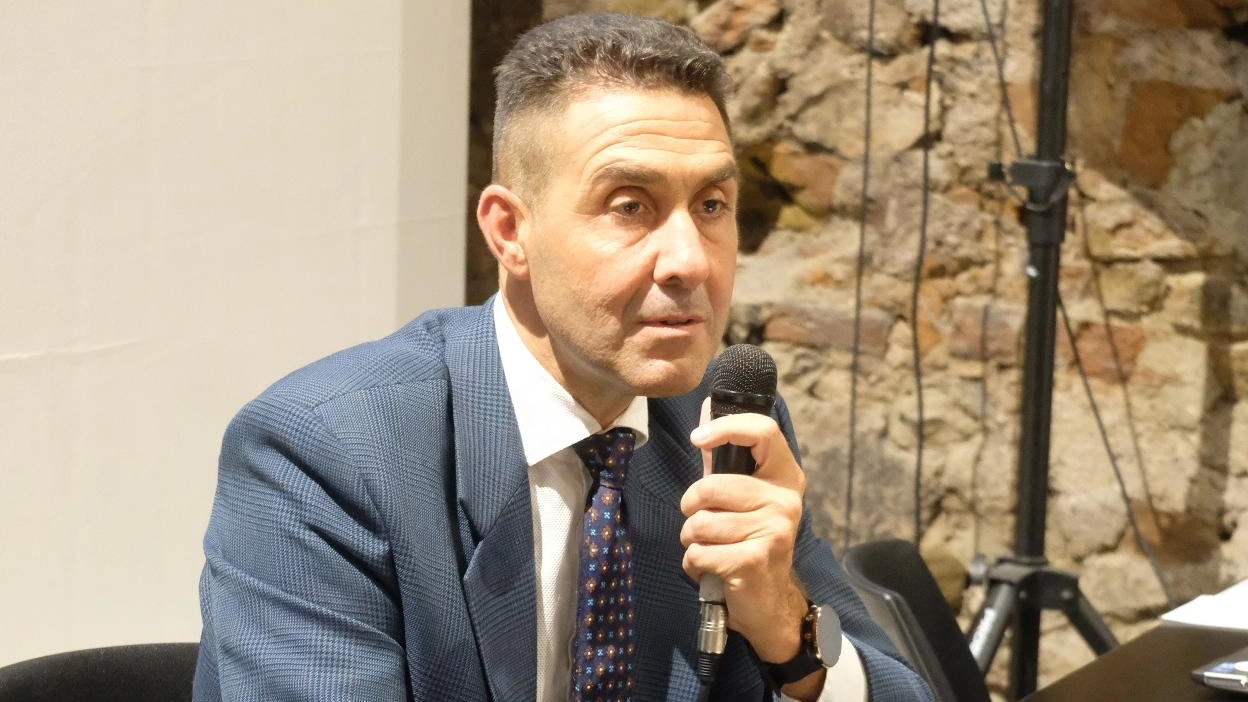 Vannacci, in 250 alla Casa dell’Energia: "Difendo le mie idee e rispetto la legge"