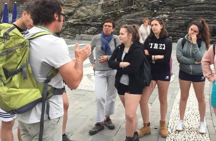 Cinque Terre, vietati sandali e ciabatte