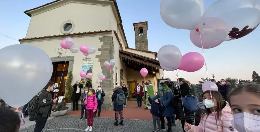 Uccisa a 3 anni da un tumore raro. "Dolore atroce", ora una raccolta di fondi