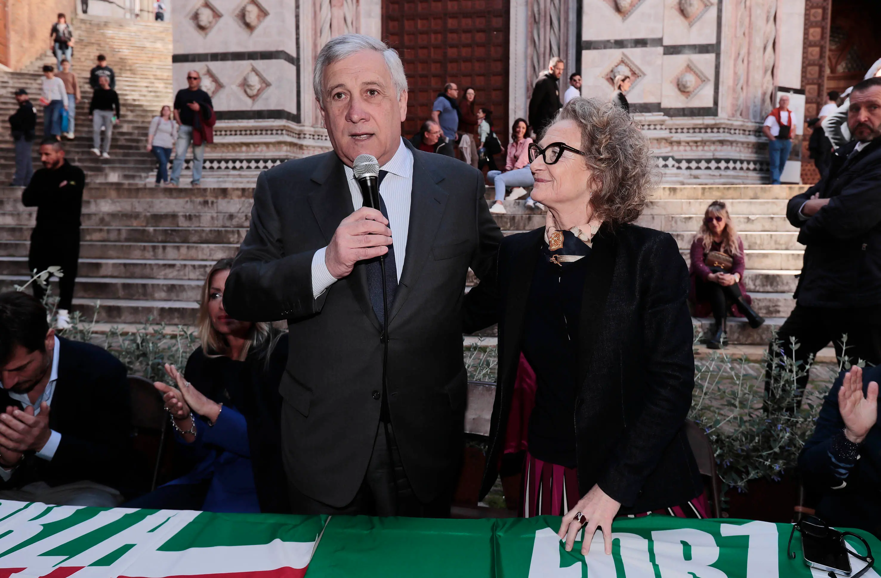 Antonio Tajani a Siena: “Nicoletta Fabio sarà un ottimo sindaco”