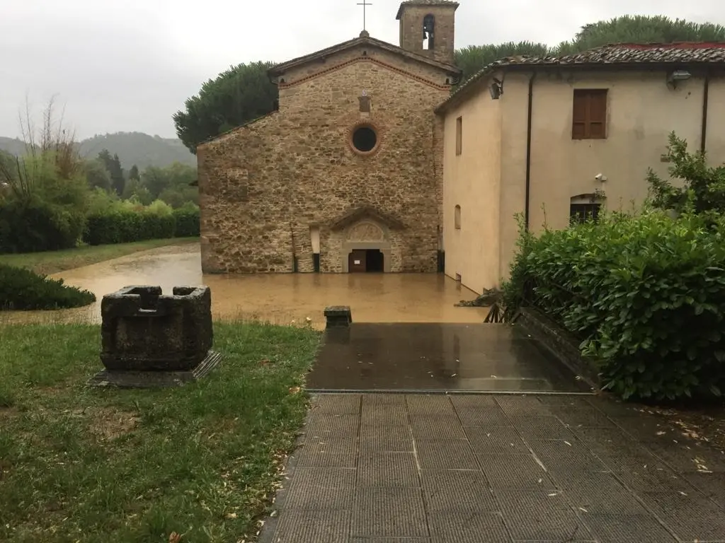 La tempesta si alza dopo le 16: la cronaca del fenomeno minuto per minuto