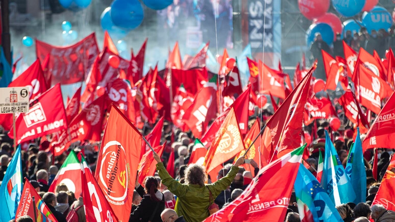 E' il giorno dello sciopero generale (foto Ansa)