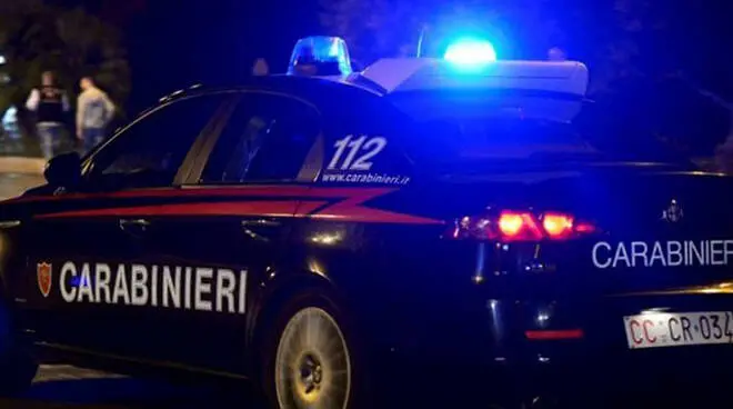 Pietrasanta, tentata rapina in villa. Parte un colpo di pistola