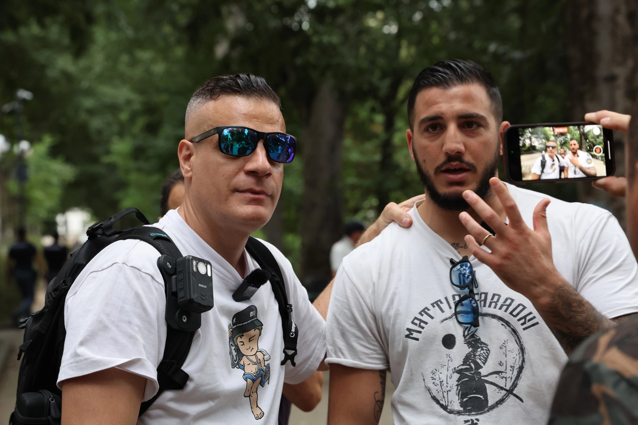 Gli youtuber Simone Cicalone e Mattia Faraoni alle Cascine (Foto Germogli)