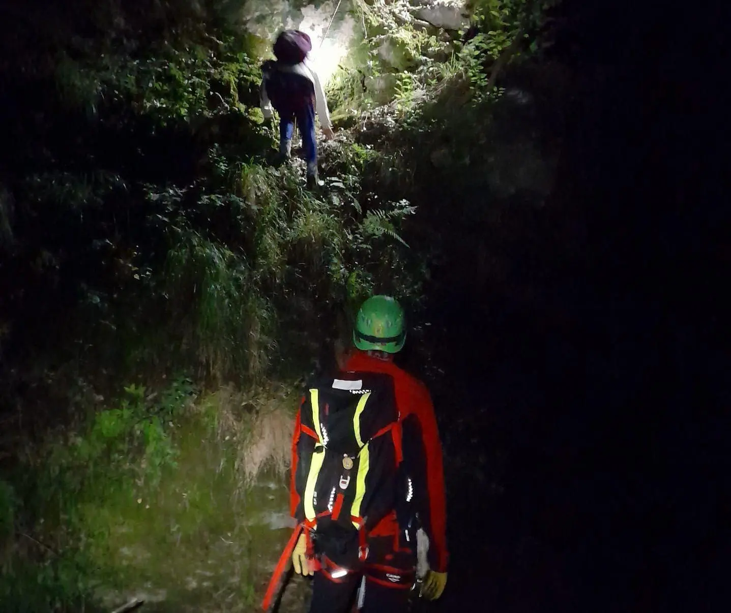 Soccorso Alpino di Massa salva tre escursionisti