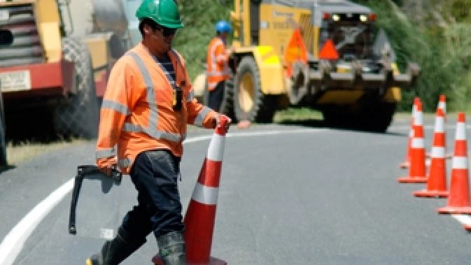 Frana, lavori avanti con la trivella. Giornata di disagi per la viabilità