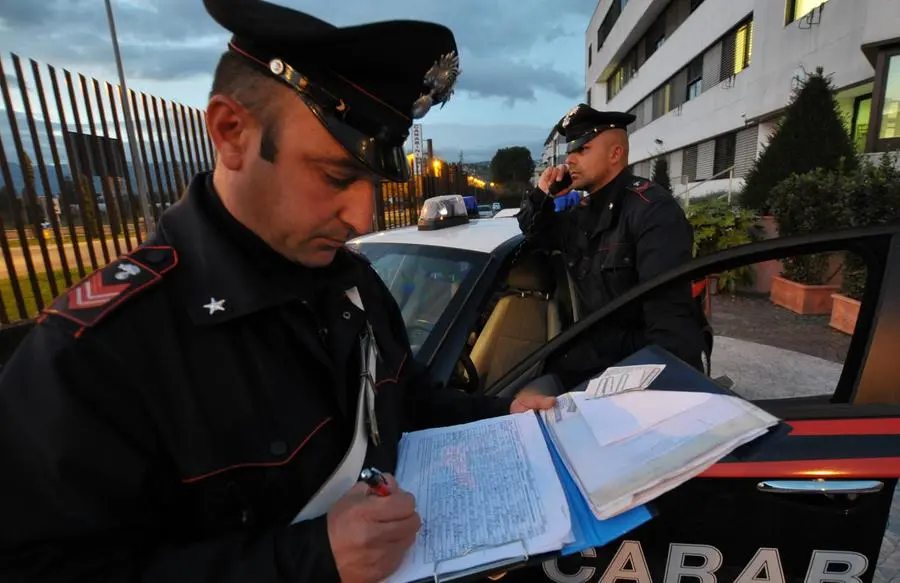 Prato, baby ladri dentro la villa: ma il colpo alla Pietà finisce male