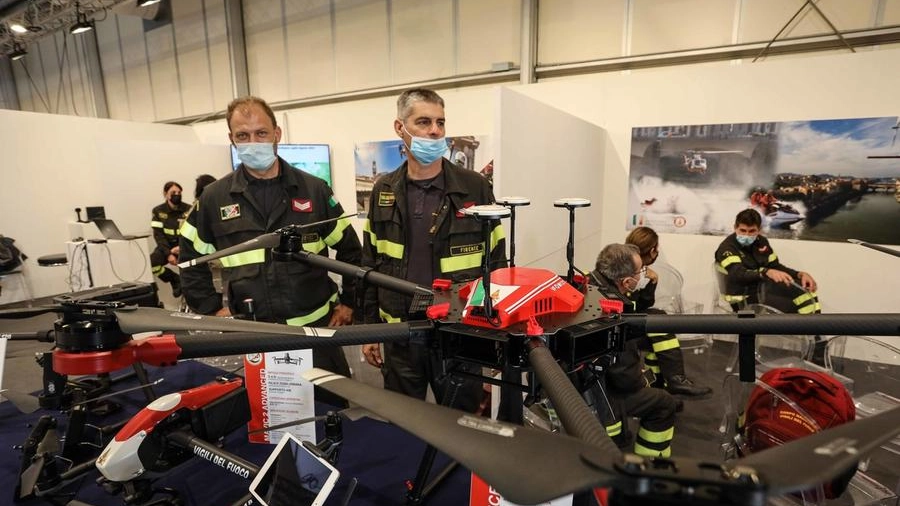 I droni presentati alla Fortezza nello stand dei Vigili del Fuoco