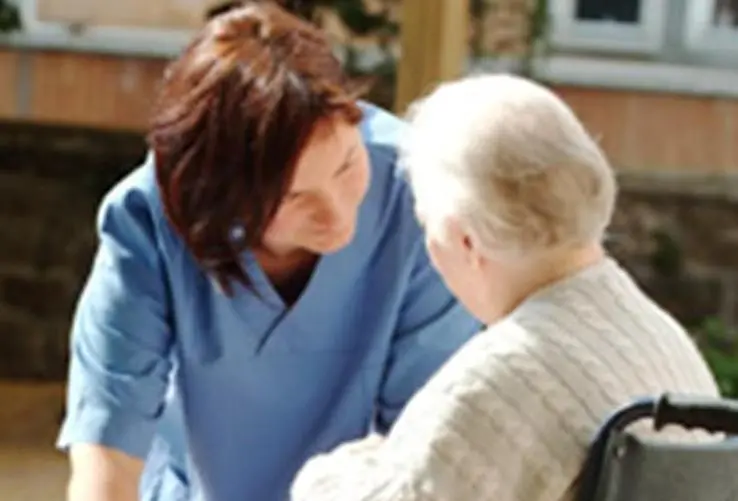 "Riapriamo il centro Alzheimer"