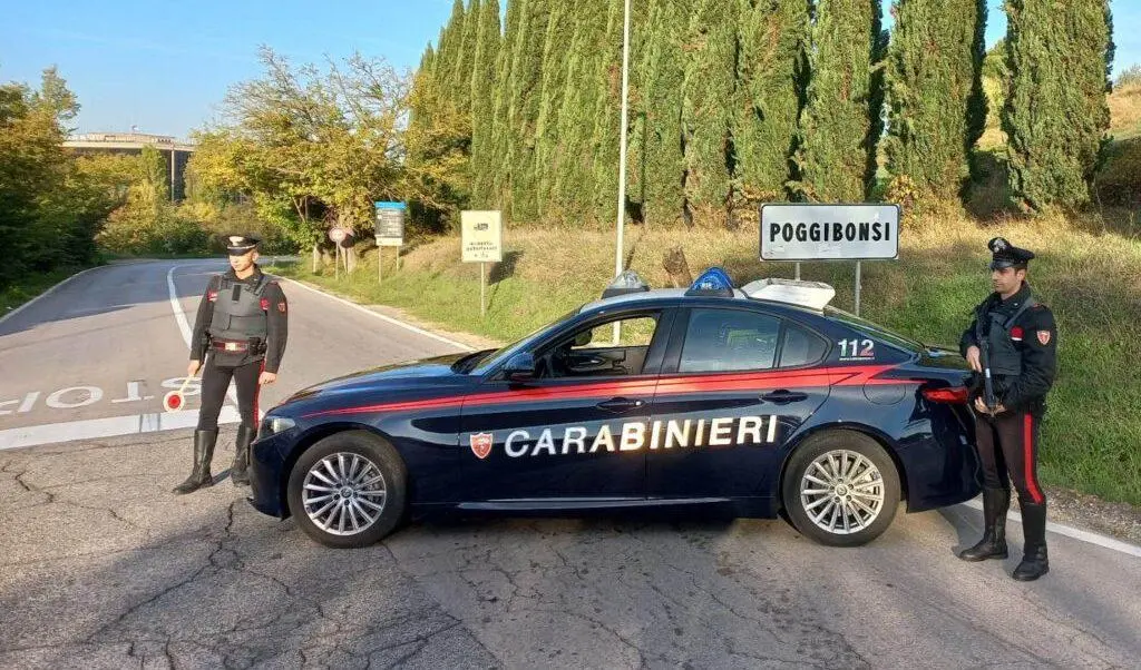 Rapina e tentata rapina in due ore Giovane arrestato dai Carabinieri