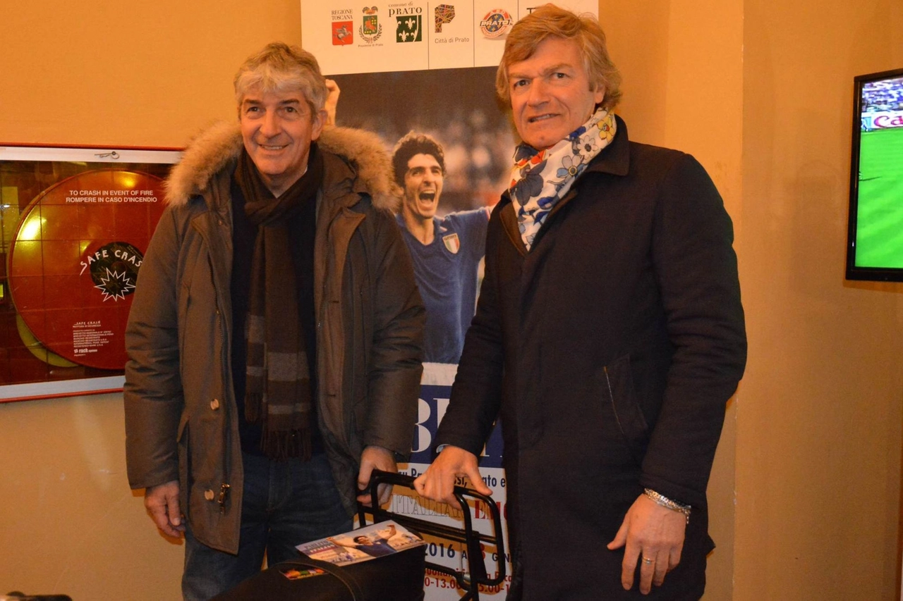 Paolo Rossi con Giancarlo Antognoni (foto Attalmi)