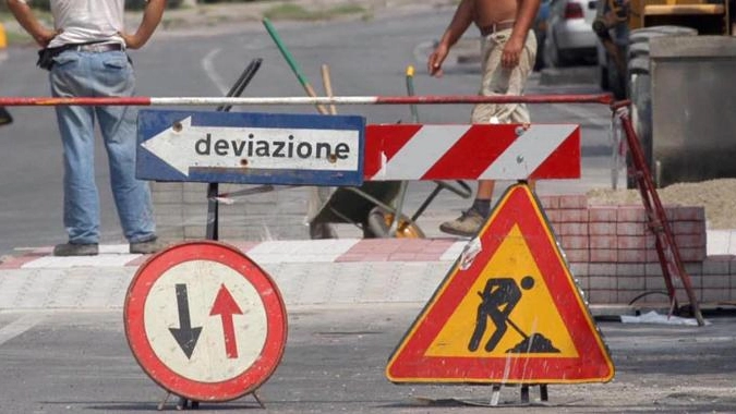 Frana sulla strada della Futa (foto repertorio)