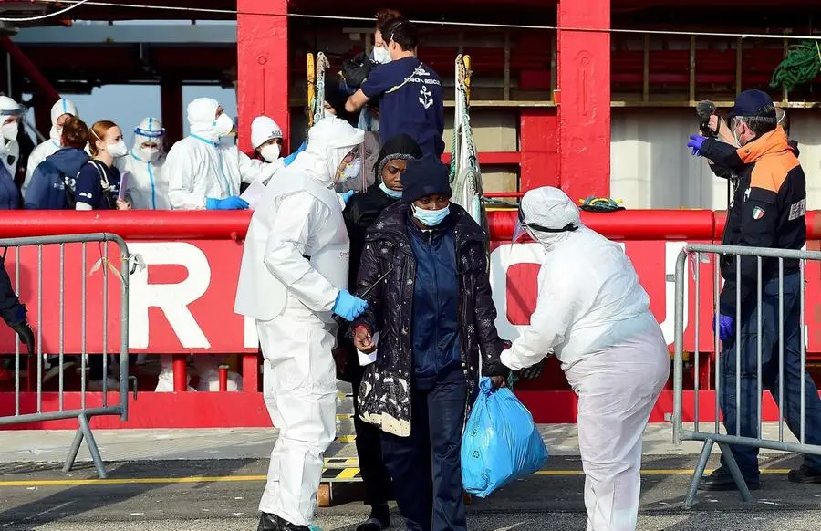 Carrara, "Pronti ad accogliere i migranti. Il territorio mostra di nuovo un grande cuore"