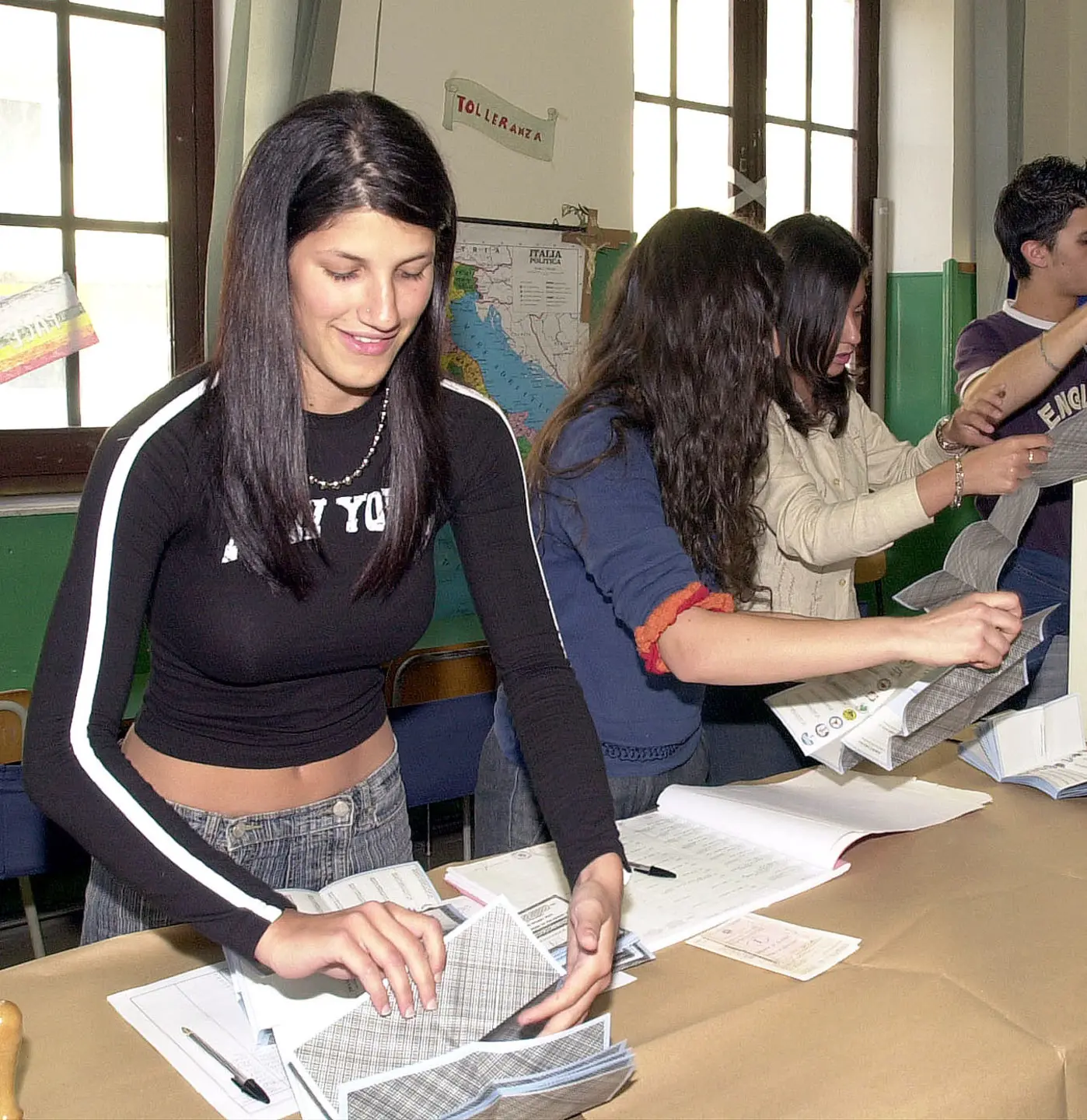 Elezioni, la sfida all'ultimo voto delle Regionali. Seggi, la fuga dei presidenti