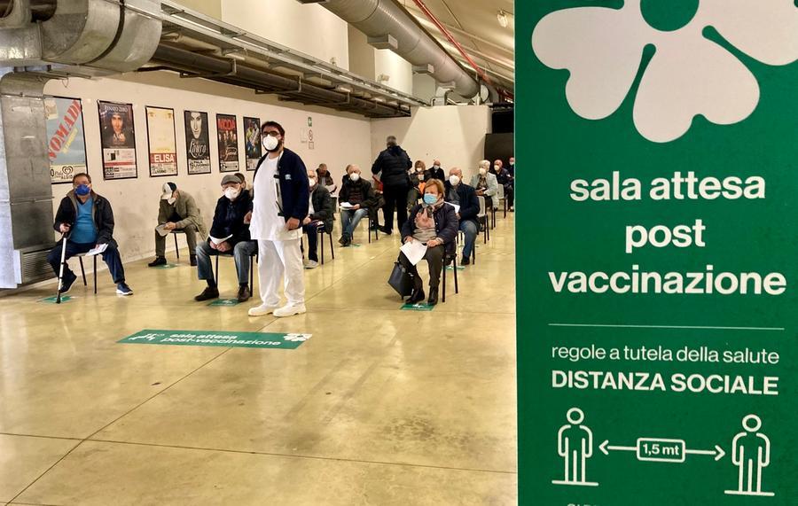 Vaccino Covid Toscana, L'odissea Fragili. Divisi In Gruppi, Aprile Sarà ...