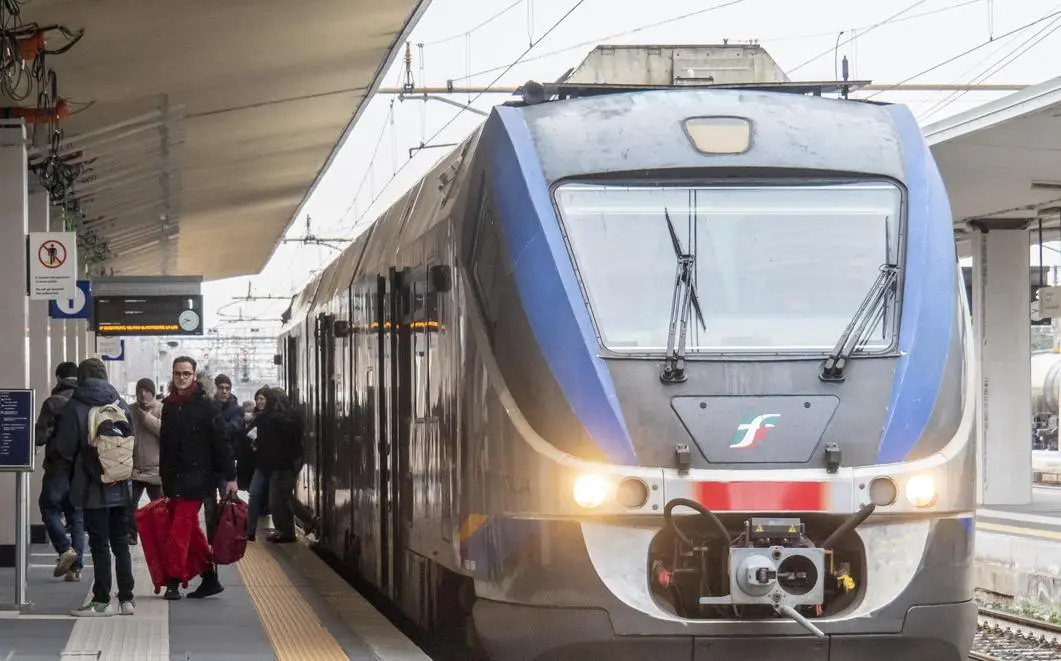 Ferrovia Faentina Ancora Uno Stop. Treni Sospesi Per L’allerta Frane