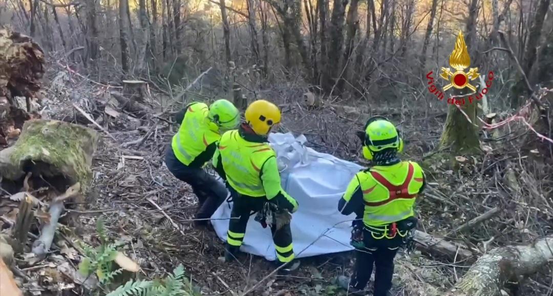 Elicottero Precipitato Tra Liguria E Toscana, Rimosso Il Relitto