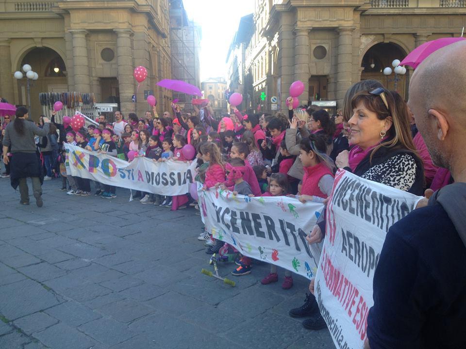 Case Passerini Il Gruppo Mamme No Inceneritore Scende In Piazza