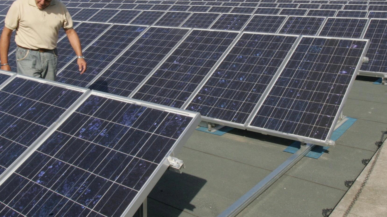 Caso fotovoltaico a Porcari. Arriva il ’no’ definitivo del Comune