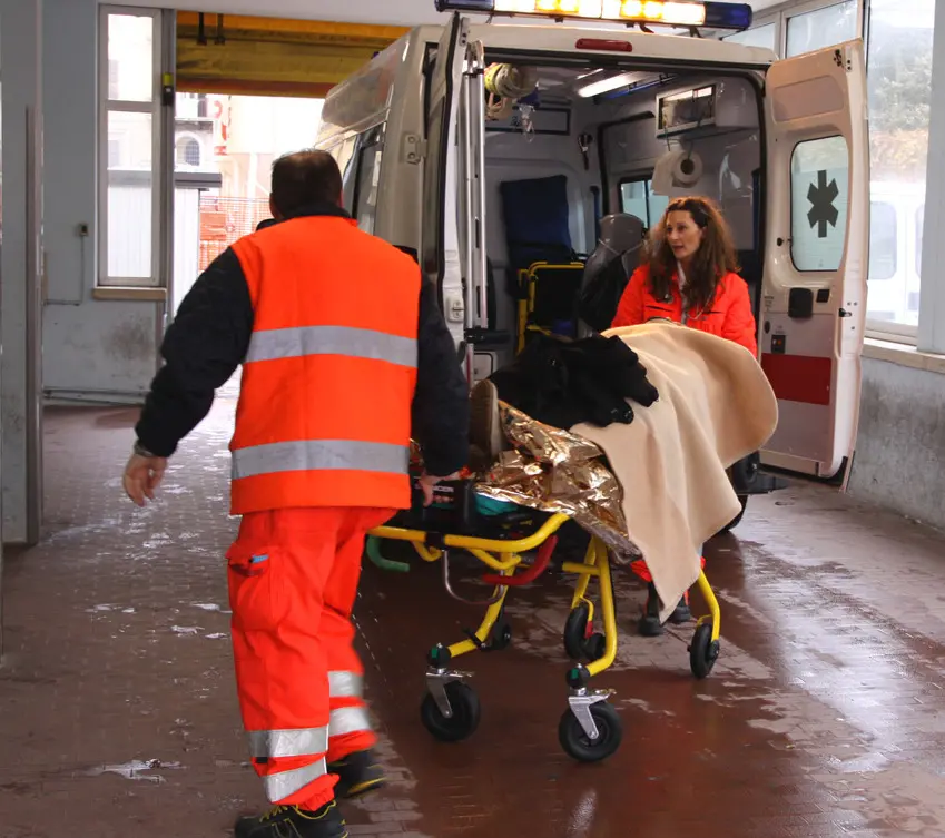 Colpito da ischemia durante lo sgombero. Risarcito perché lo sfratto era illegittimo