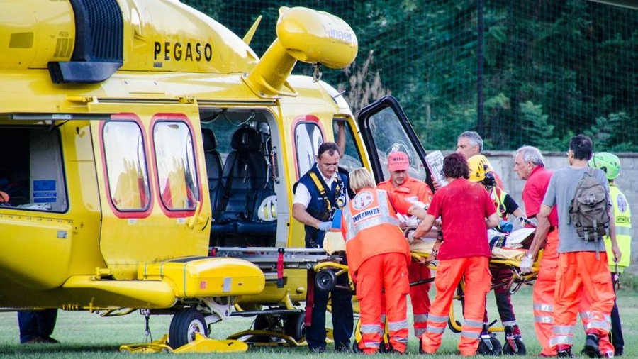 L’elisoccorso è atterrato al campo sportivo di Vaiano