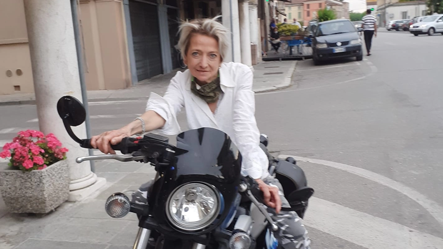 Rossella Cominotti, la donna di 53 anni trovata morta in un hotel a Mattarana