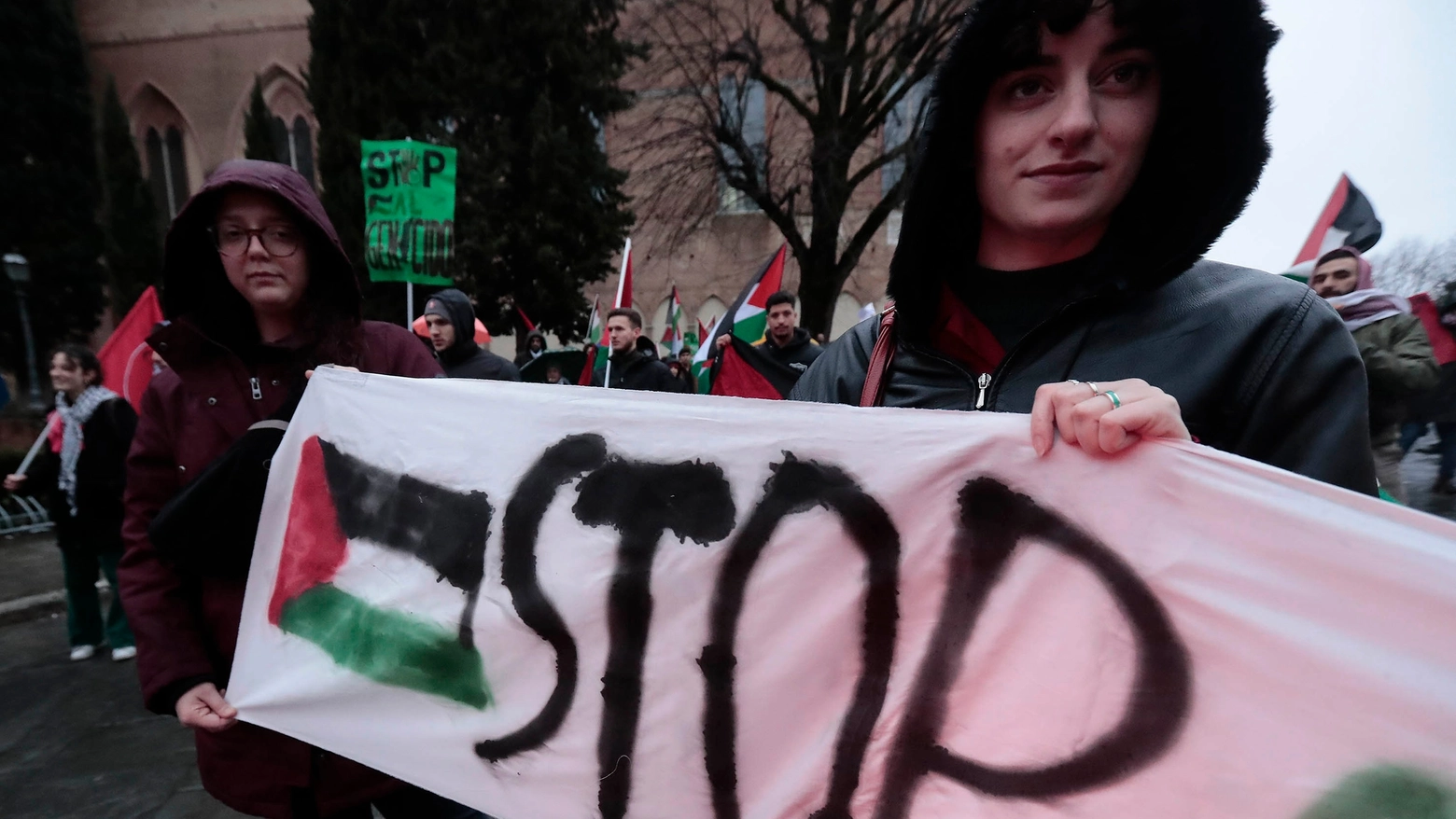 La manifestazione per la Palestina a Siena (Foto Paolo Lazzeroni)