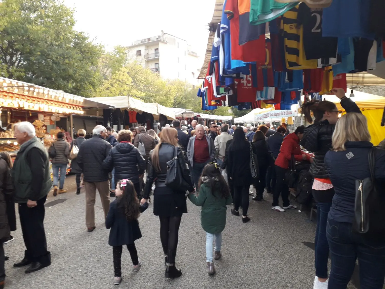 Torna la Fiera d autunno un altra domenica senza parcheggio Eden