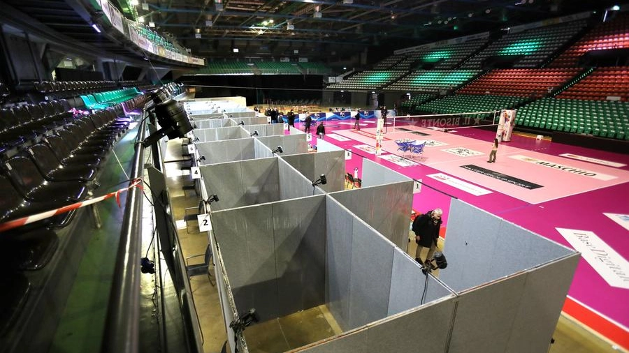 Il Mandela Forum, uno dei centri vaccinali in Toscana (New Press Photo)