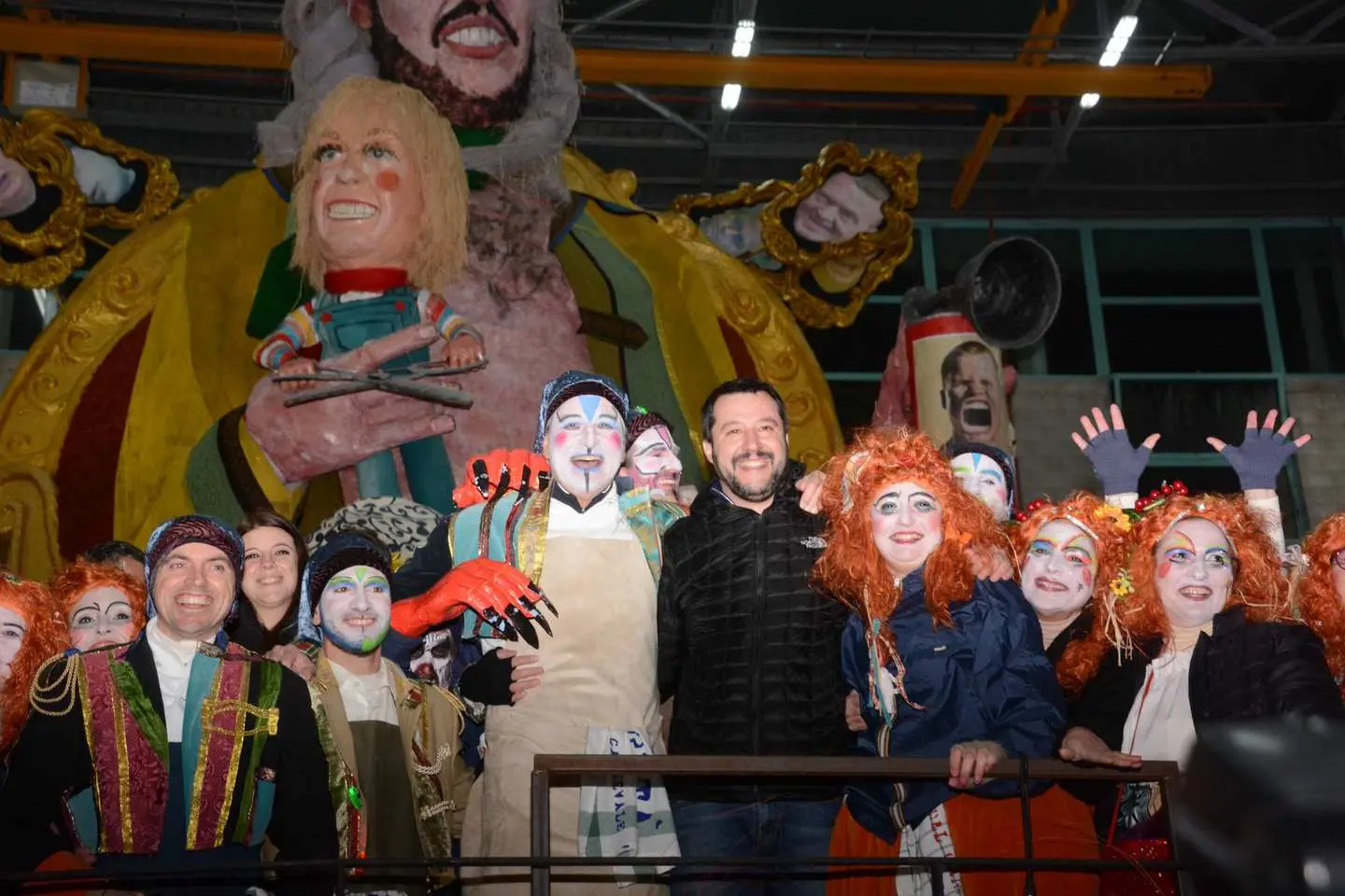 Carnevale di Viareggio. "Salvini potrà vedere i carri"