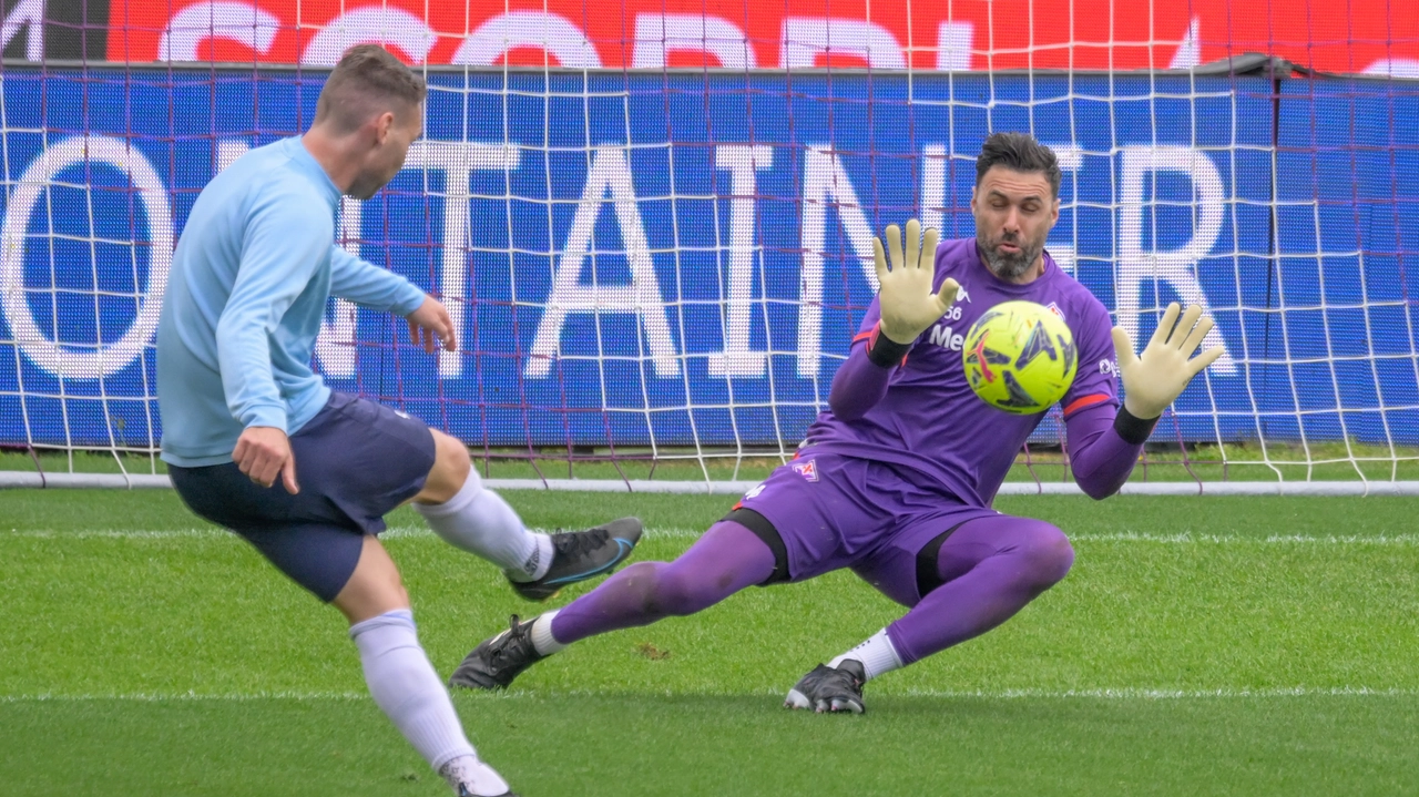 Il portiere viola Sirigu (Fotocronache Germogli)