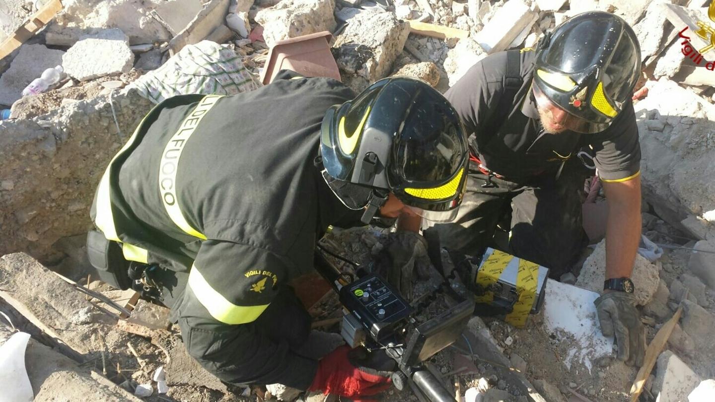 Terremoto Oltre 800 Persone Assistite Dalla Protezione Civile