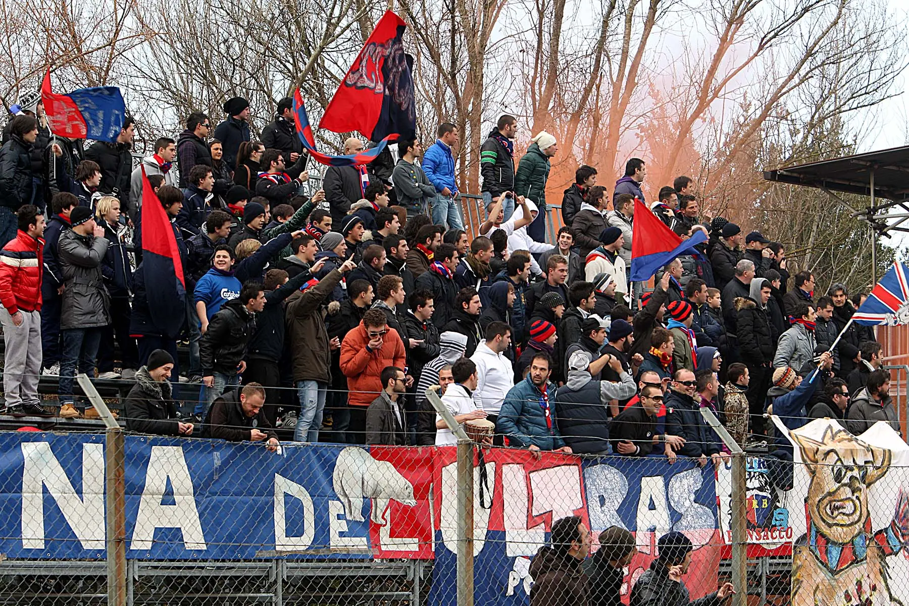 Stangata Ponsacco. Stadio squalificato