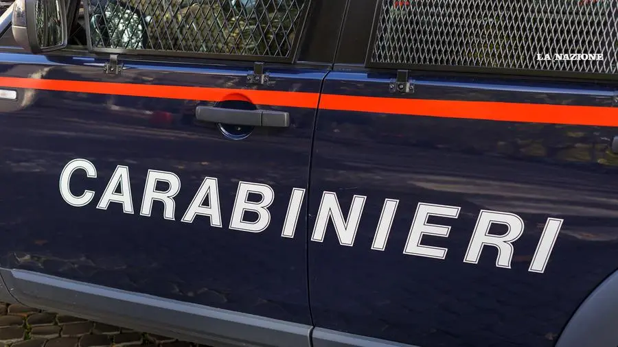 Rufina, minaccia con le forbici un 21enne: denunciato