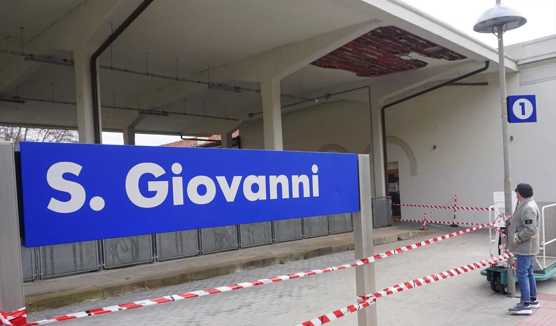 Crollo Alla Stazione Di San Giovanni Paura Nella Zona Delle Biciclette