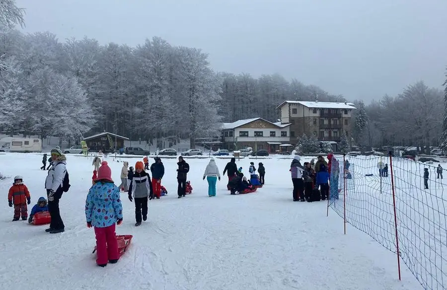 Neve e molte presenze sull'Amiata. Ma anche il traffico