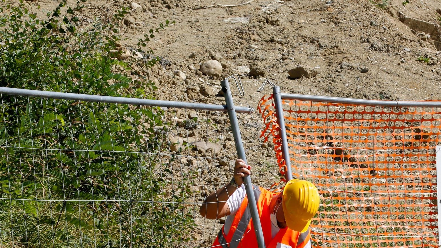 Frane, la (lunga) lista delle priorità. Adesso cantieri in via di Lucciano. Scattano le chiusure al traffico