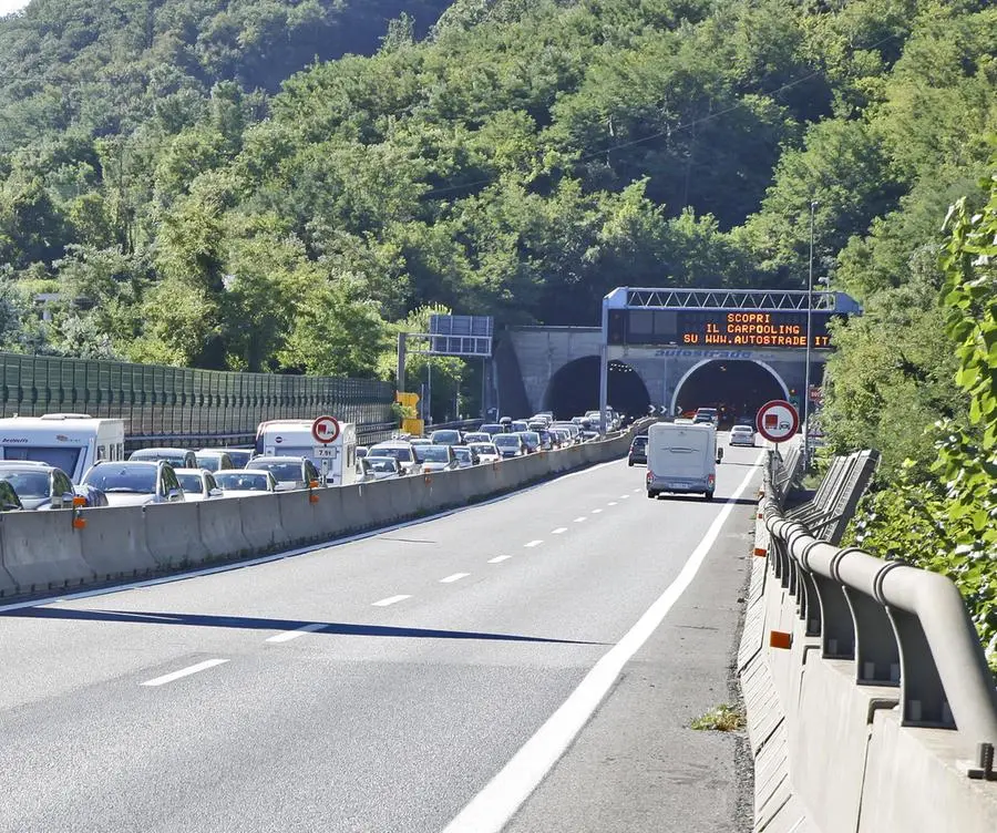 Traffico: Chiuso Tratto A1 Firenze Sud-Incisa Reggello. Ecco Le Alternative