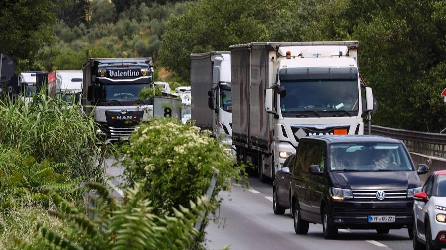 Traffico sulla Fi-Pi-Li (Foto Tommaso Gasperini / Germogli)