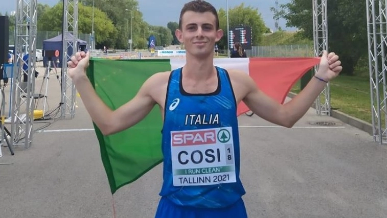 Andrea Cosi festeggia il bronzo agli Europei under 23 (Foto Fidal)