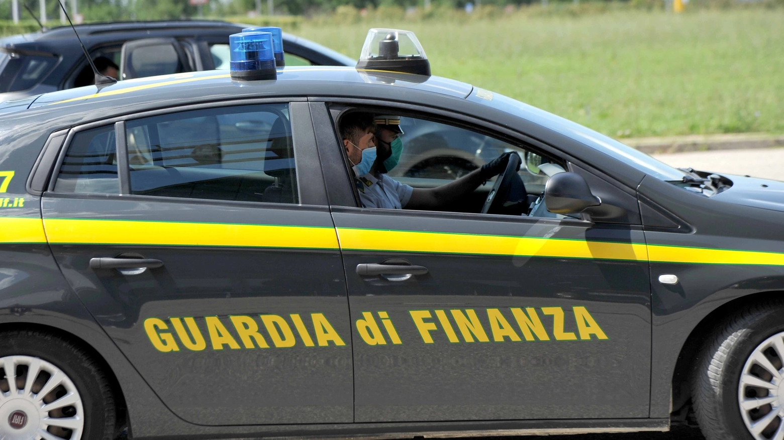 Guardia di finanza in azione