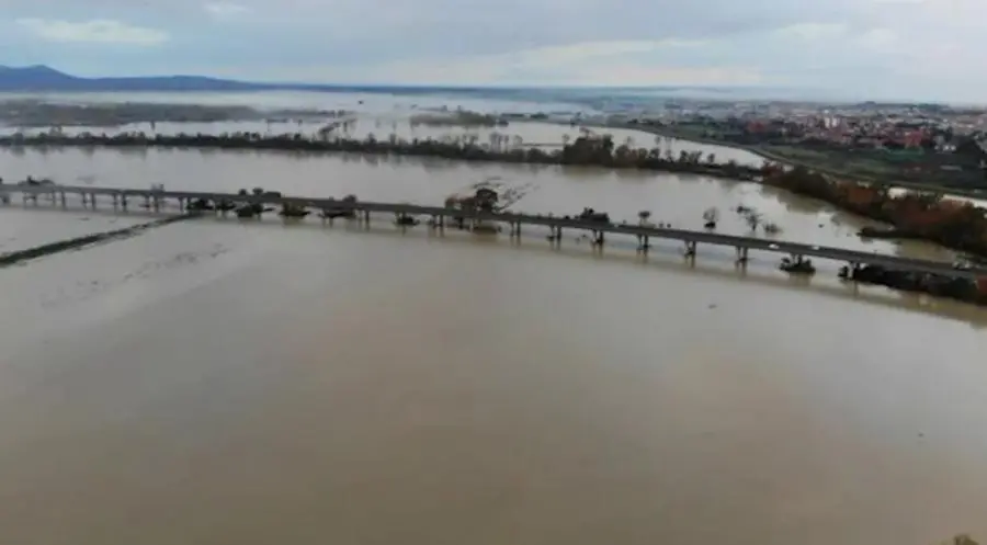 Ombrone Grosseto oggi, Giani: "Il fiume non è esondato, è la golena"