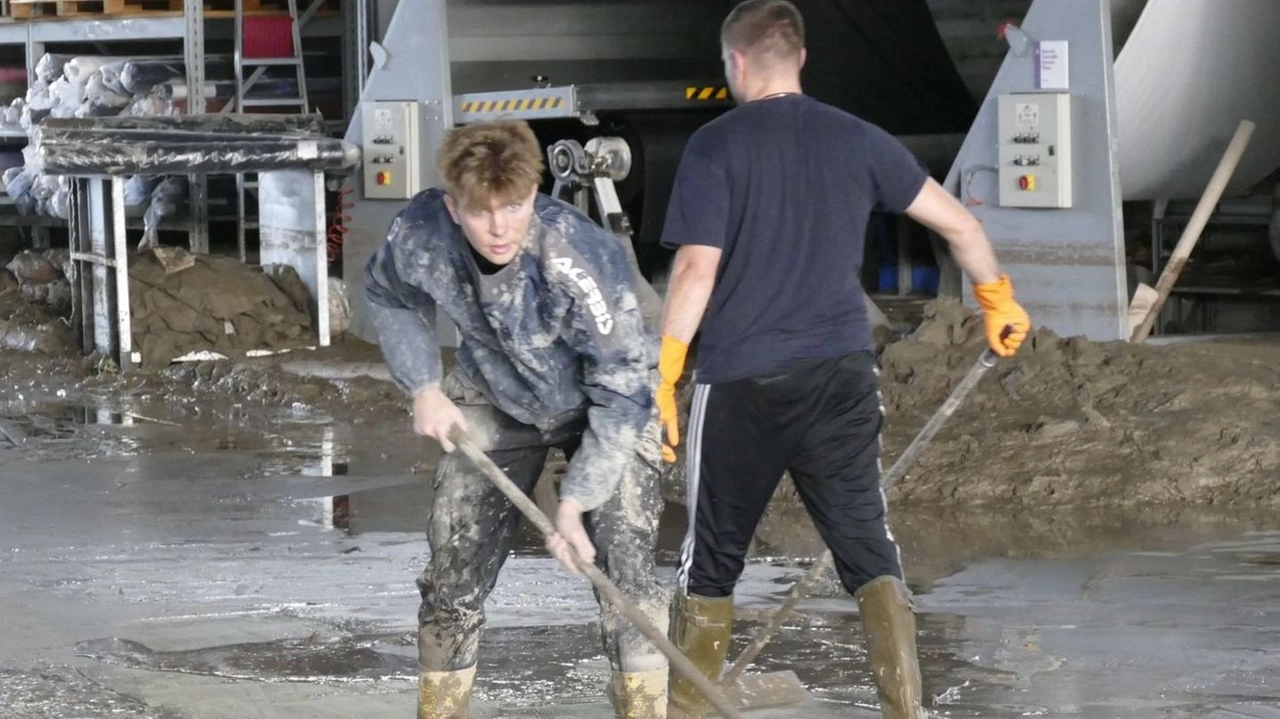 Ristori per le aziende alluvionate, apre il portale: 100 milioni per rialzarsi. Serve perizia sui danni