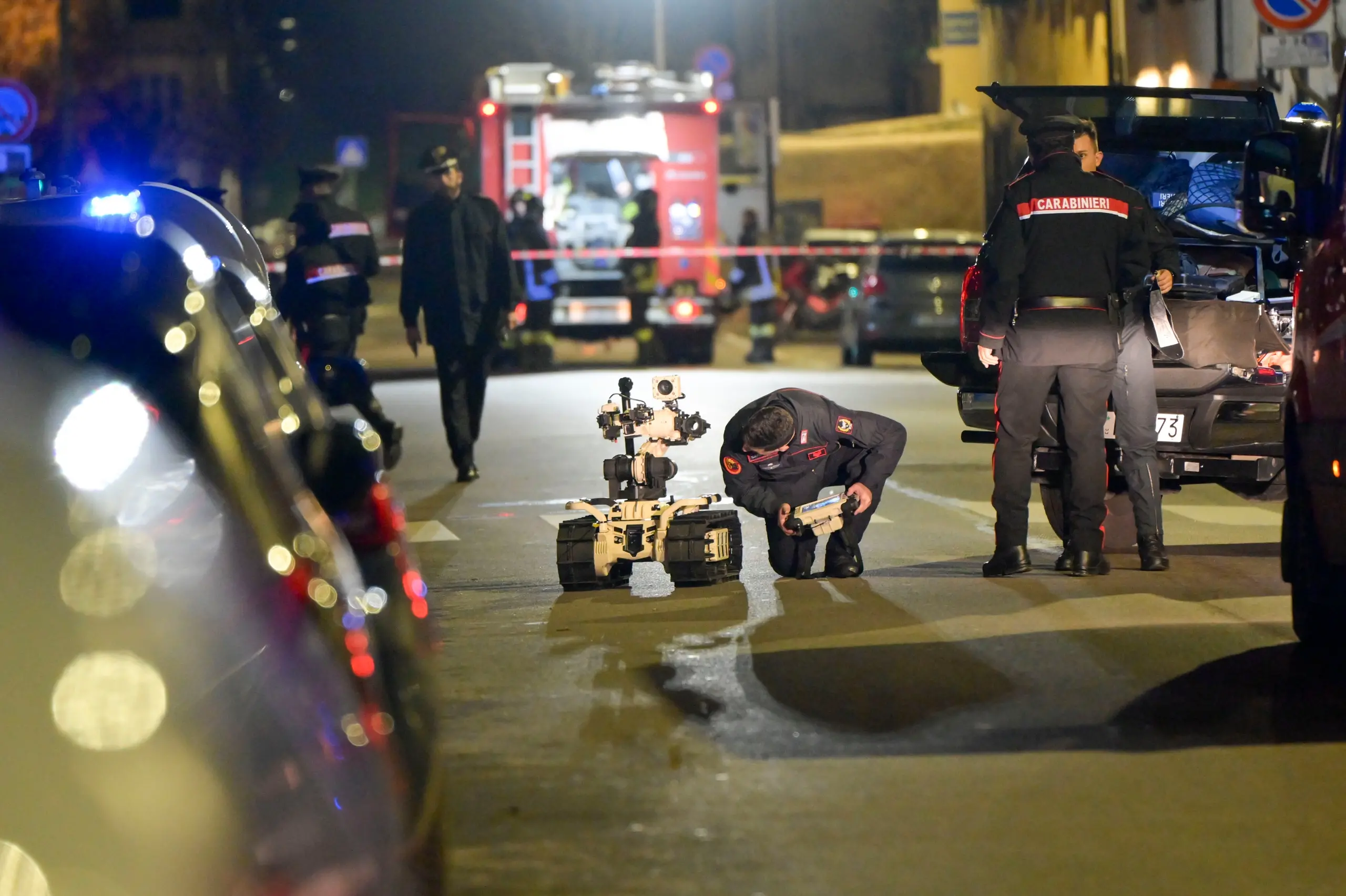 Allarme bomba a Firenze, paura davanti alla sede di Casa Pound