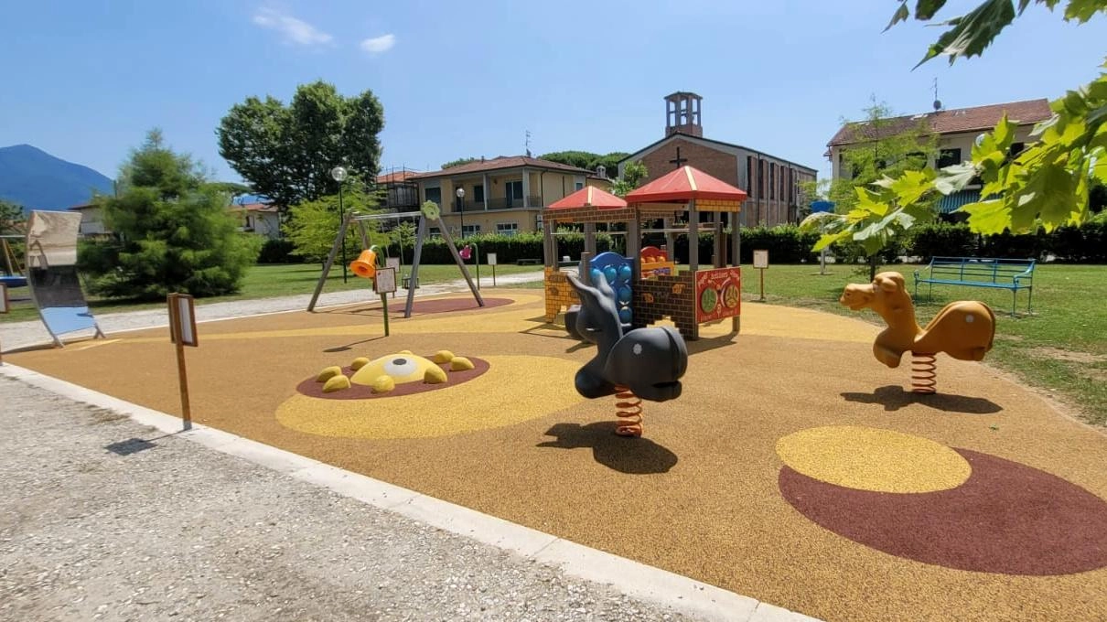 Parco inclusivo a Ponterosso. Così rinasce piazza Lucchesi