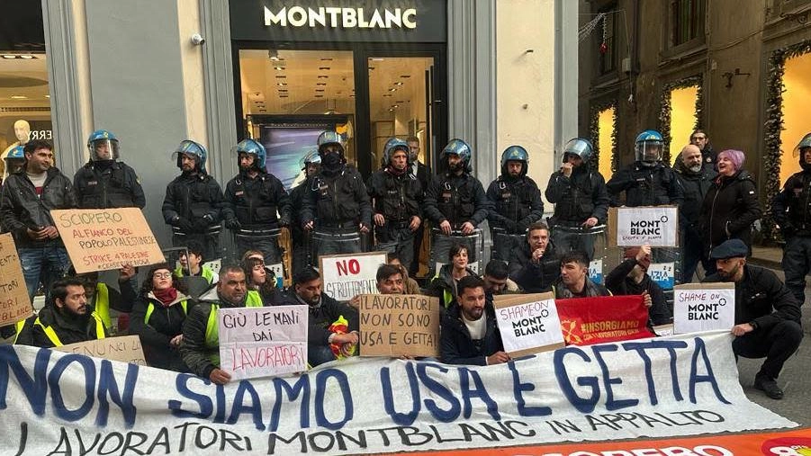 Montblanc, lavoratori in protesta. Sit in davanti allo store del centro