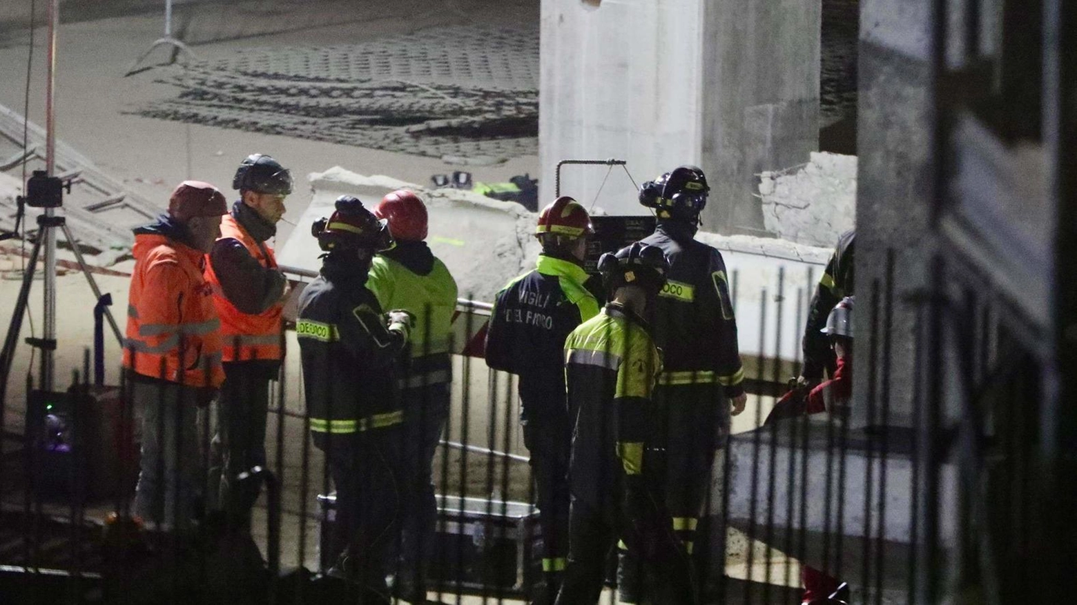 L’ultima vittima del crollo. Sepolto per centodieci ore. Sigilli al cantiere tomba