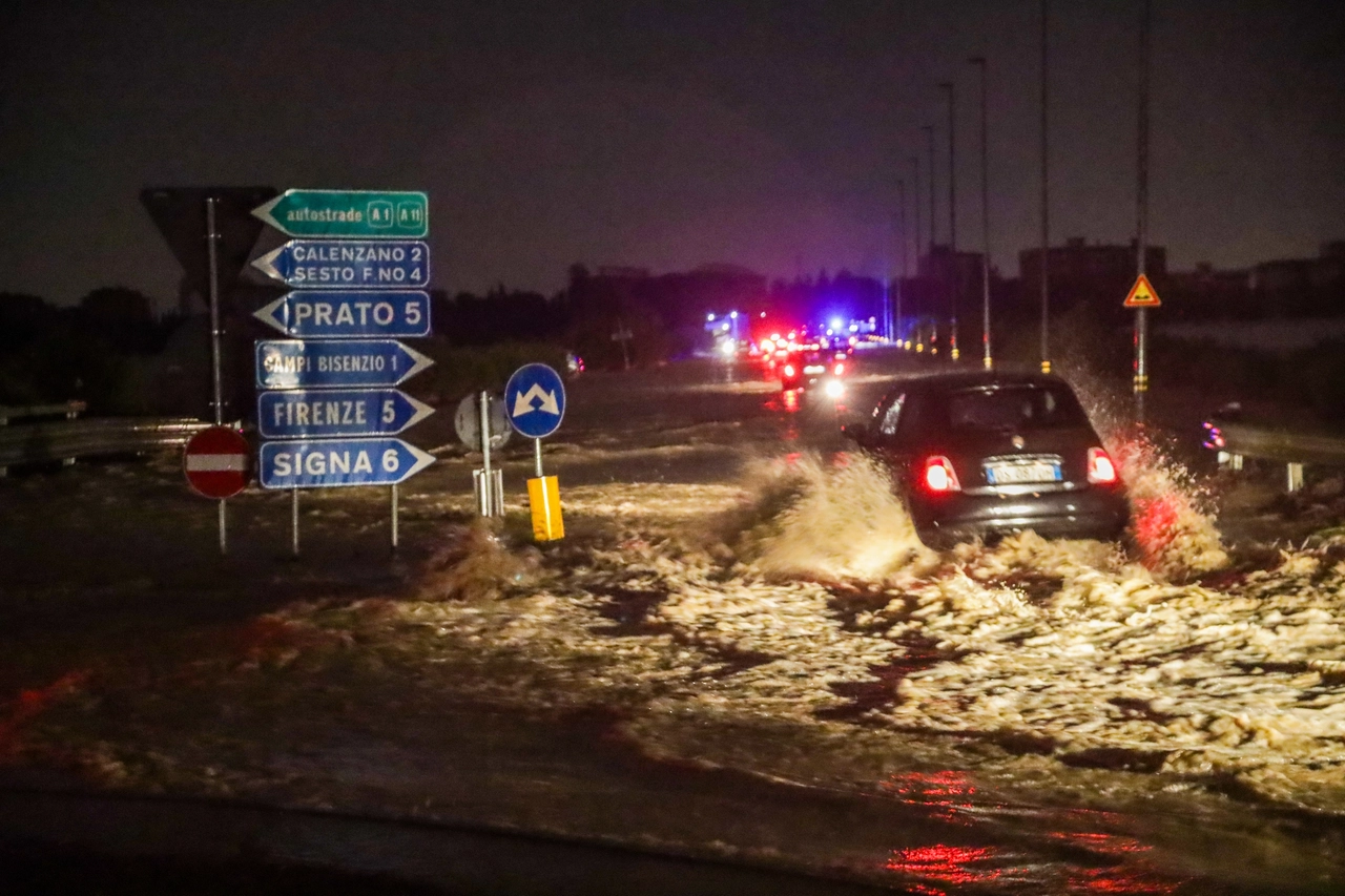 L'esondazione del Bisenzio a Campi (Fotocronache Germogli)